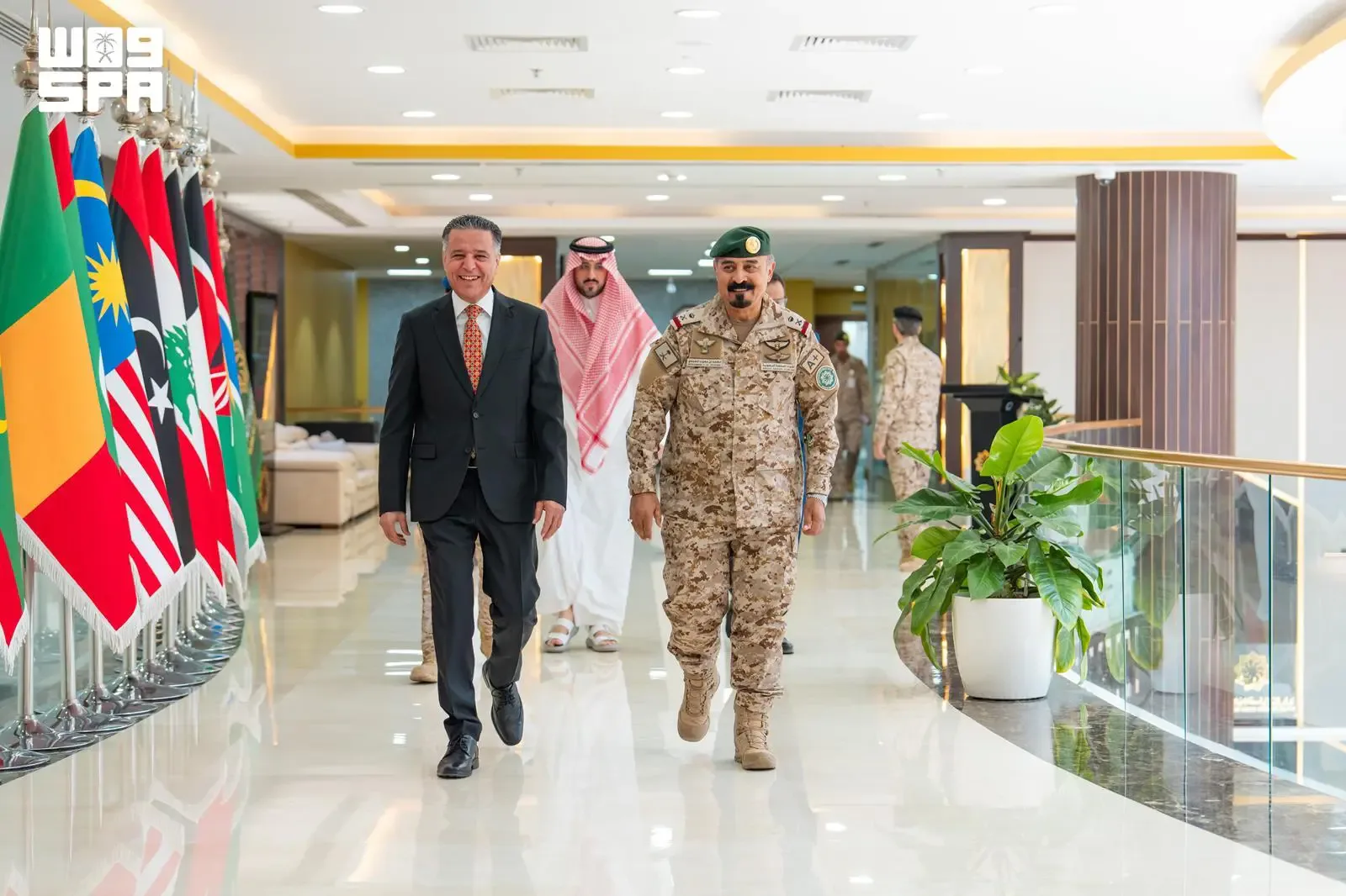 صورة من الألبوم