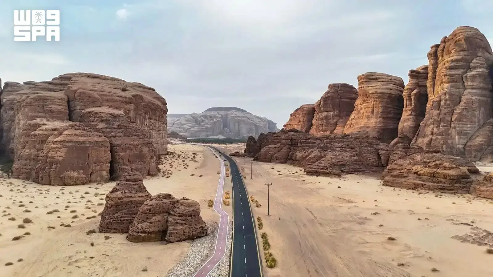 صورة من الألبوم