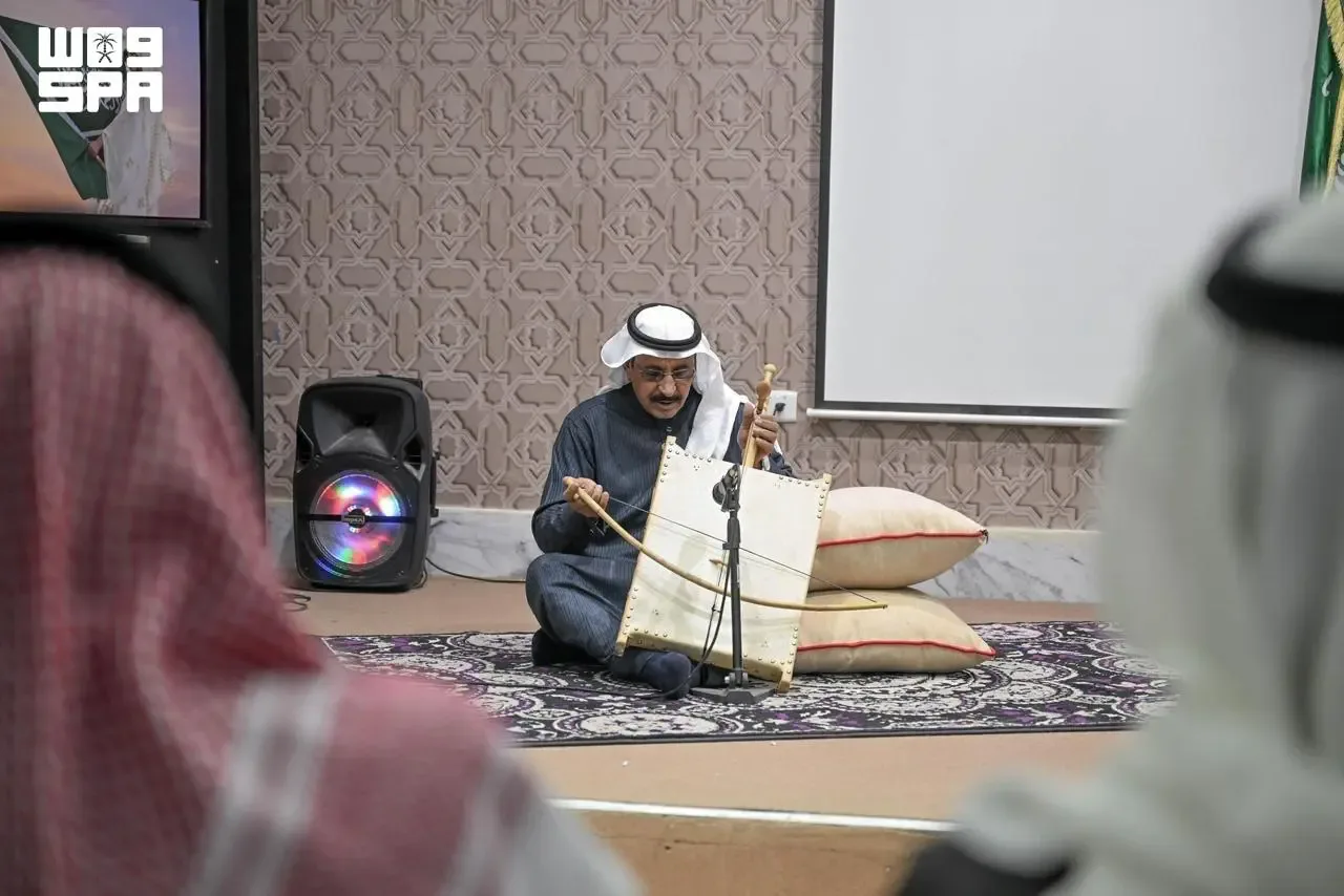 صورة من الألبوم