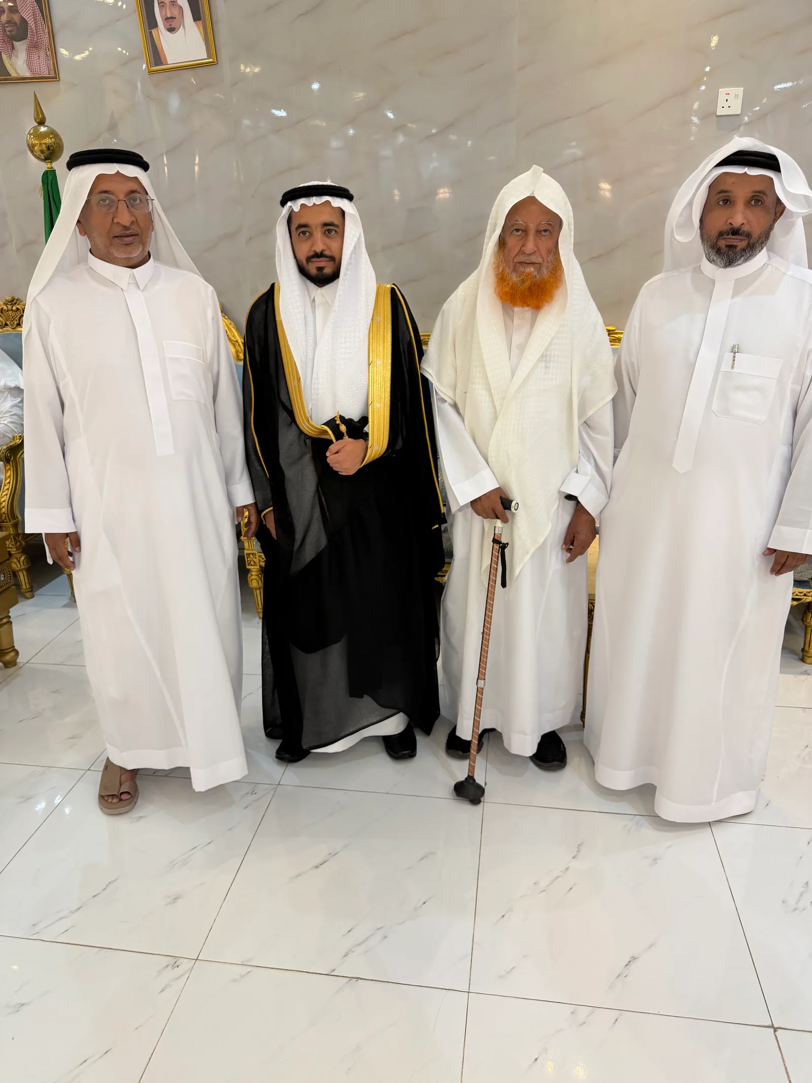 صورة من الألبوم