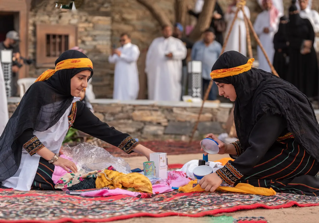 صورة من الألبوم