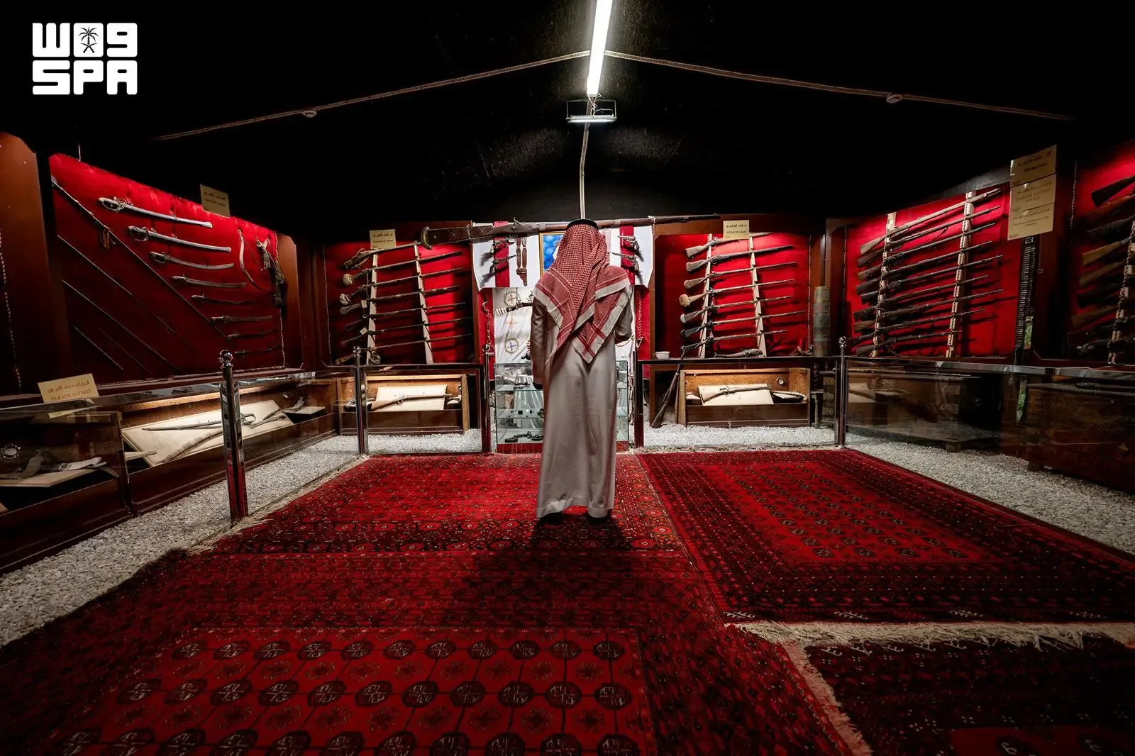 صورة من الألبوم