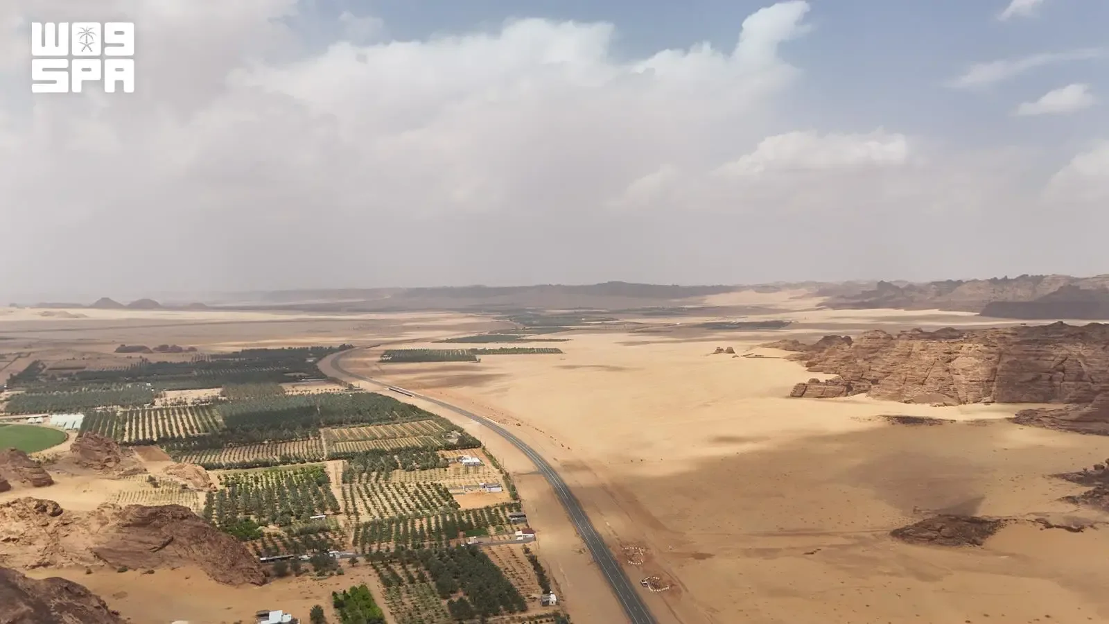 صورة من الألبوم