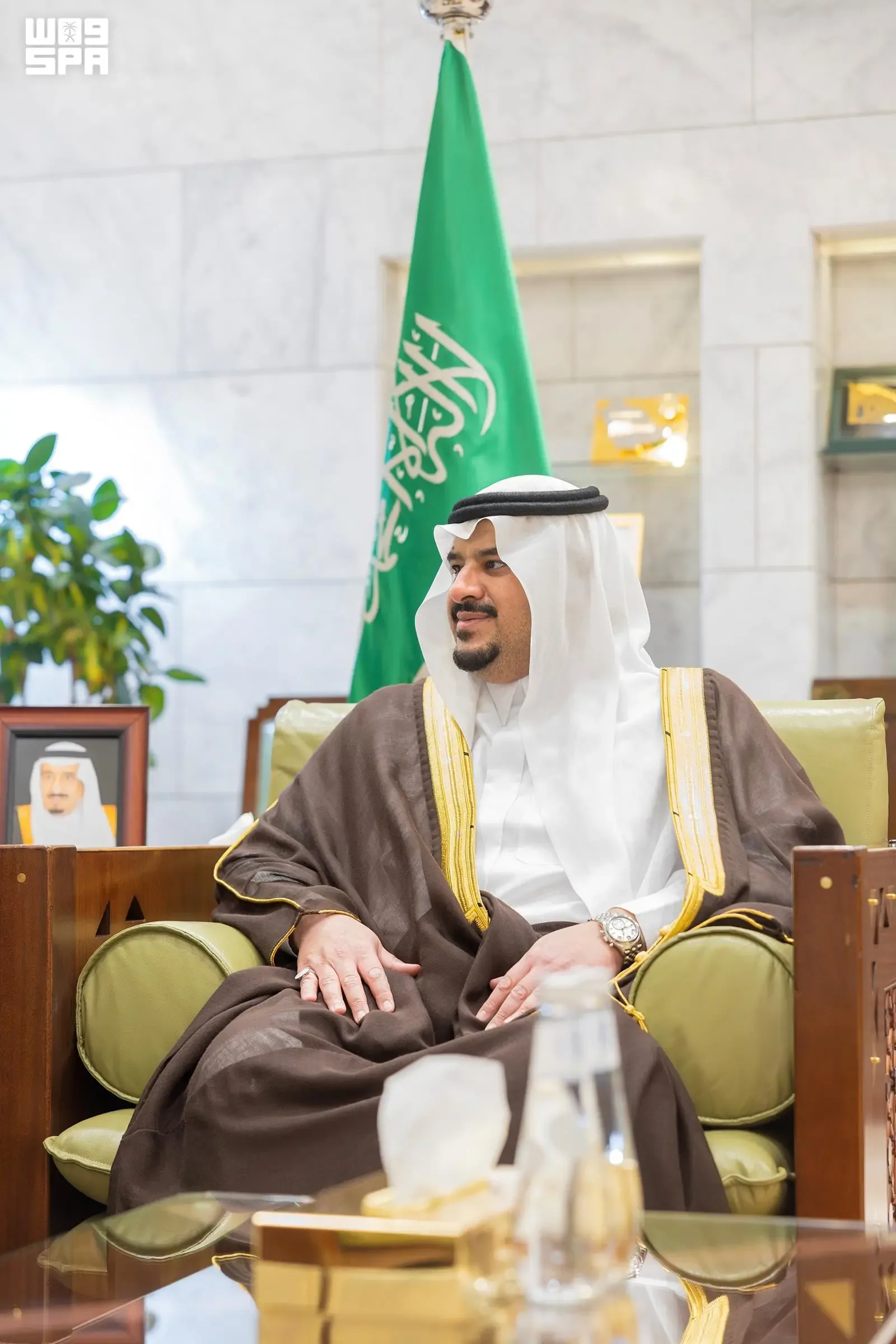 صورة من الألبوم