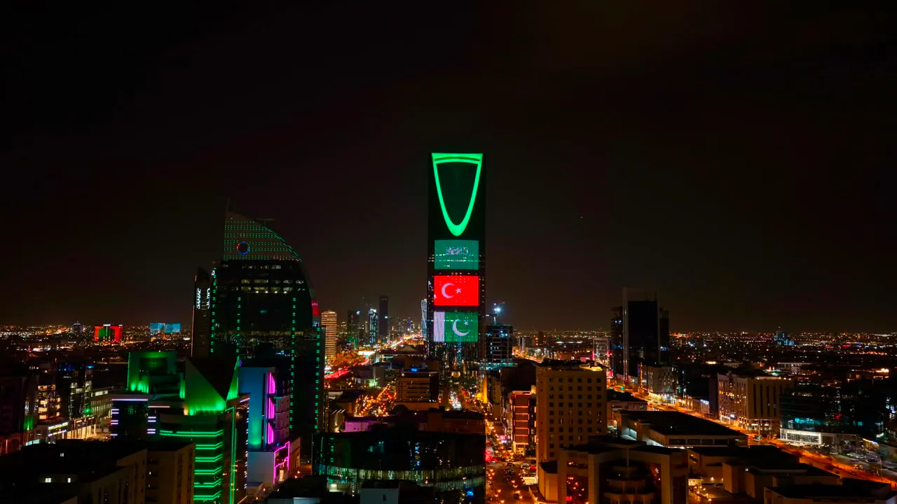 صورة من الألبوم