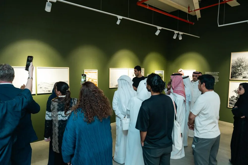 صورة من الألبوم