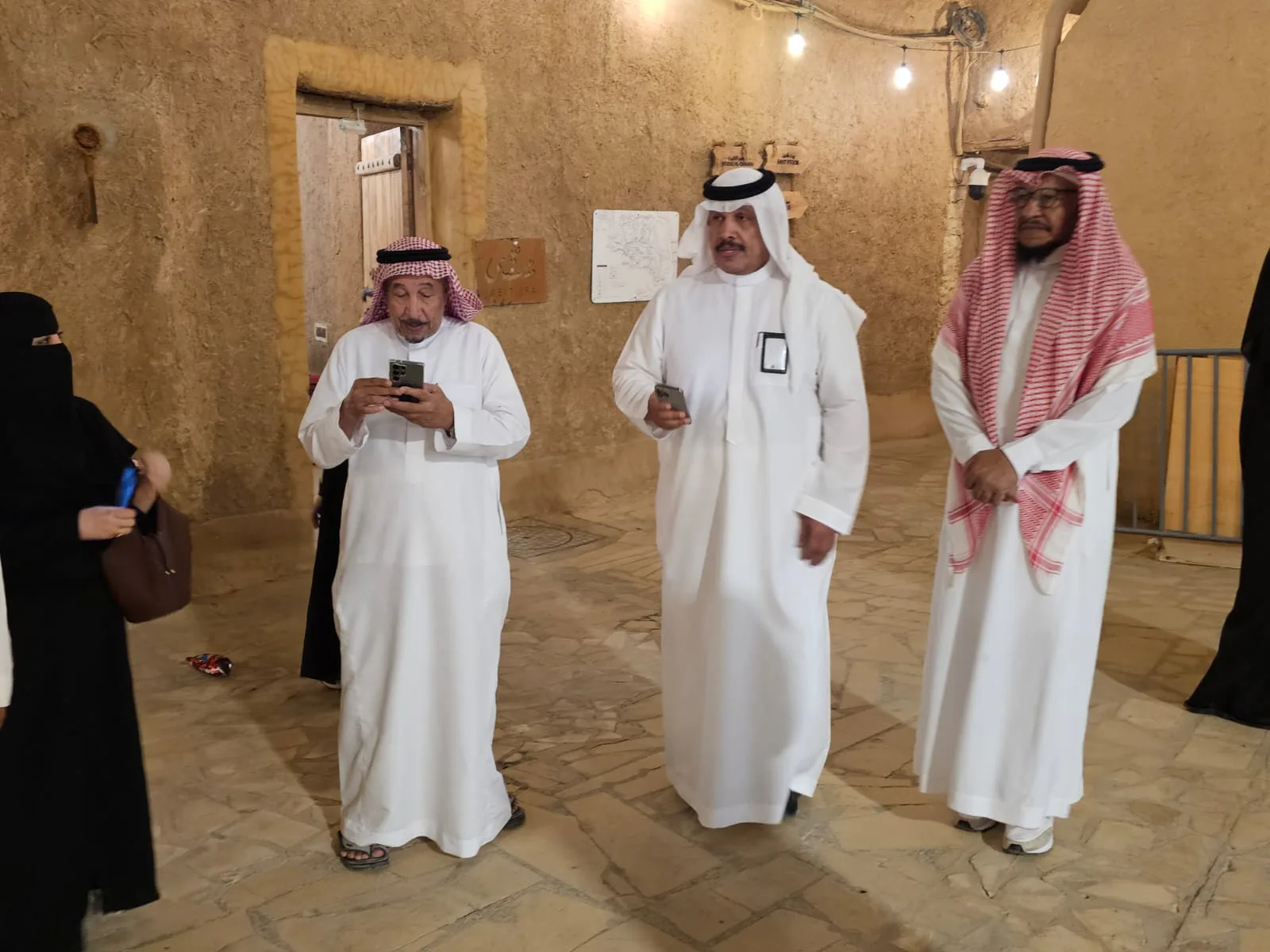 صورة من الألبوم