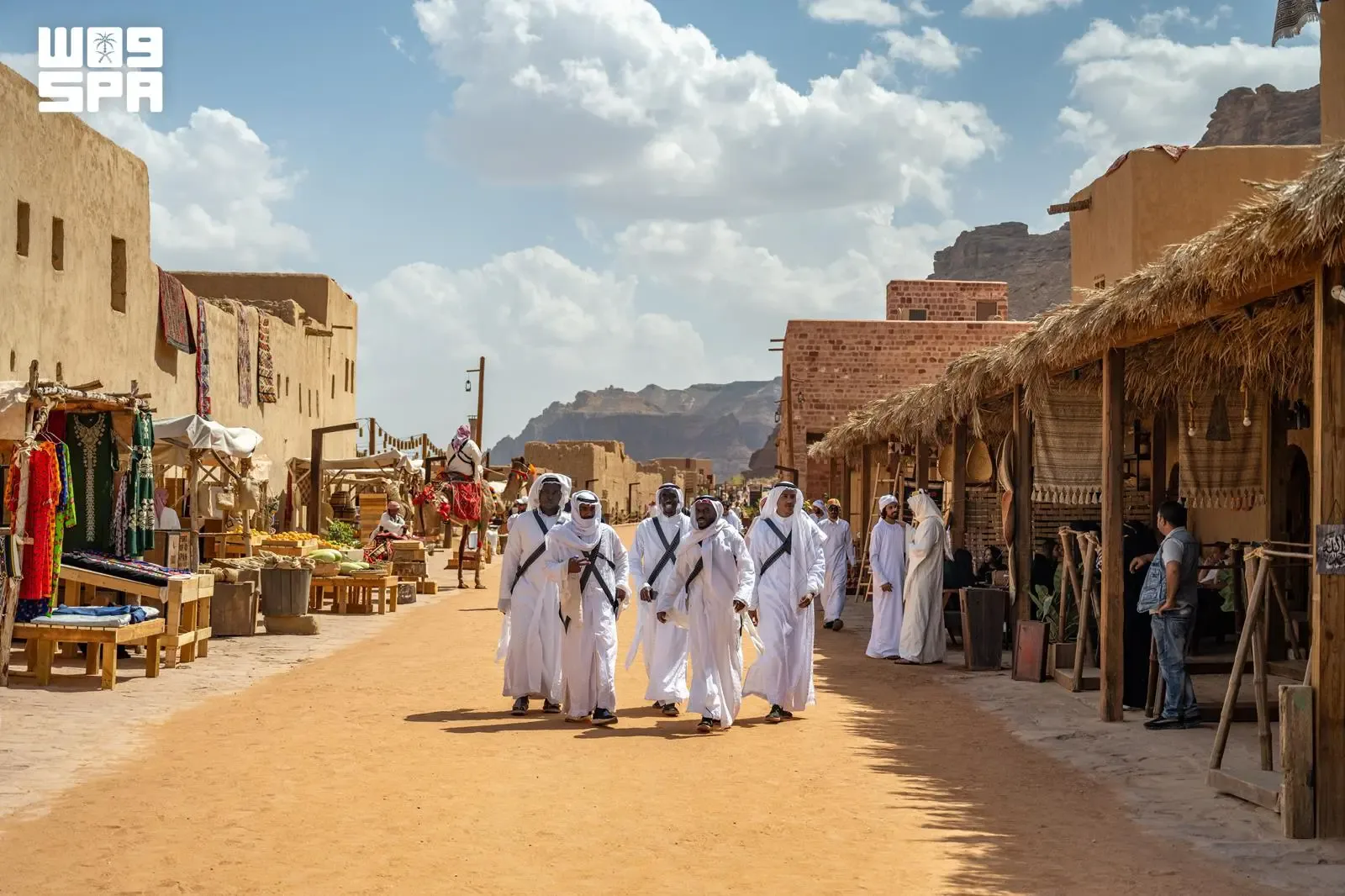 صورة من الألبوم