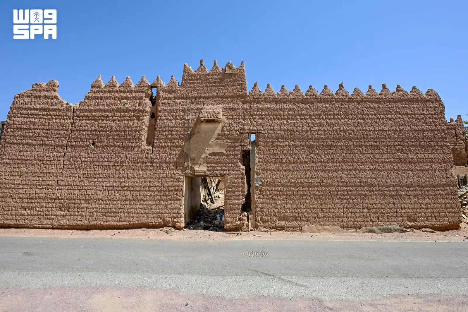 صورة من الألبوم