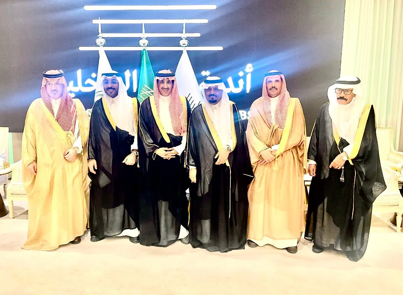 صورة من الألبوم