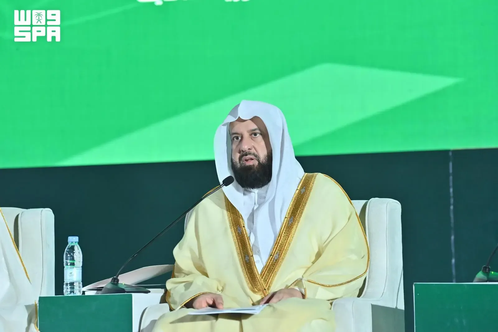 صورة من الألبوم
