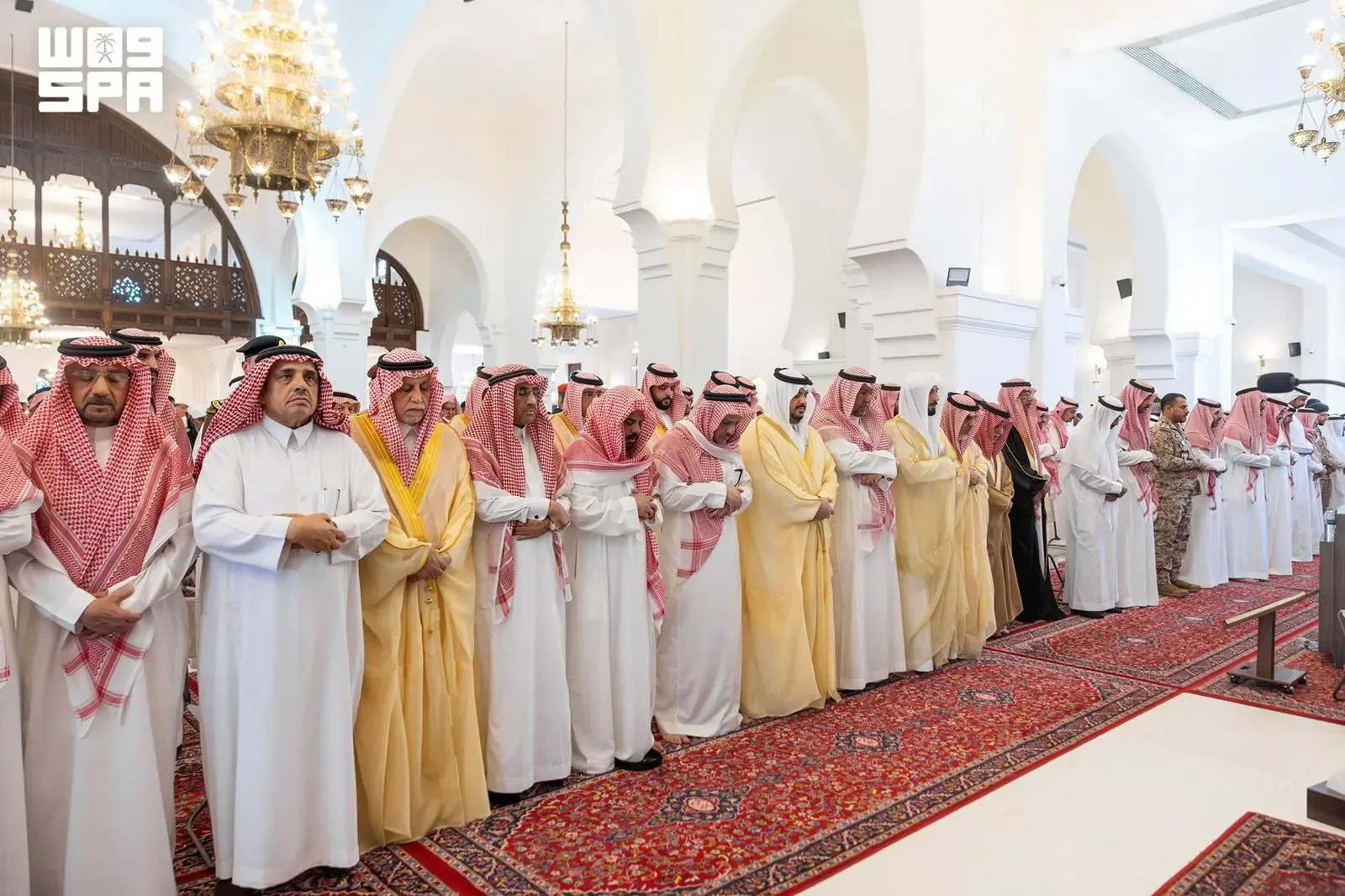 صورة من الألبوم