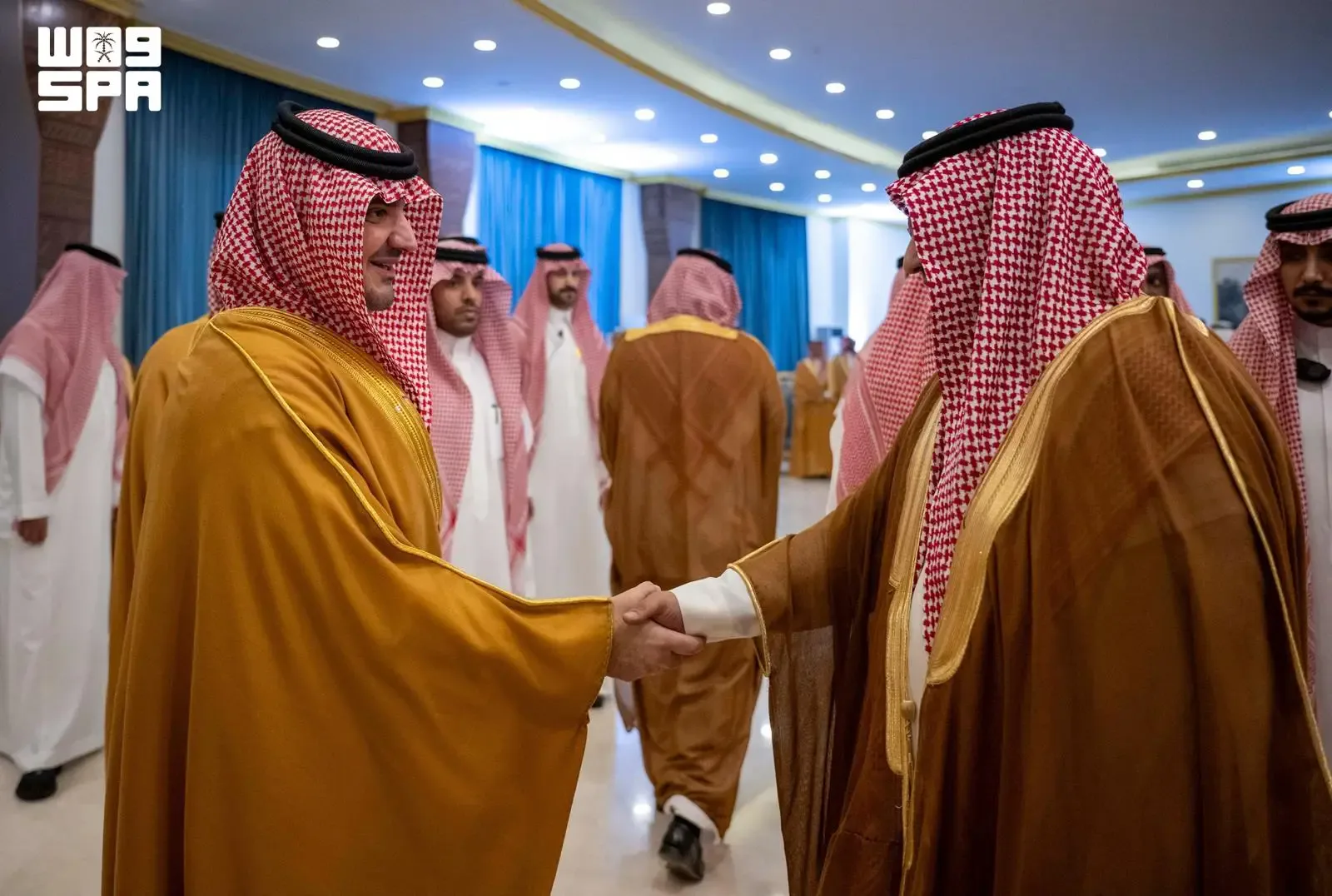 صورة من الألبوم