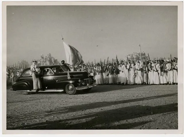 صورة من الألبوم