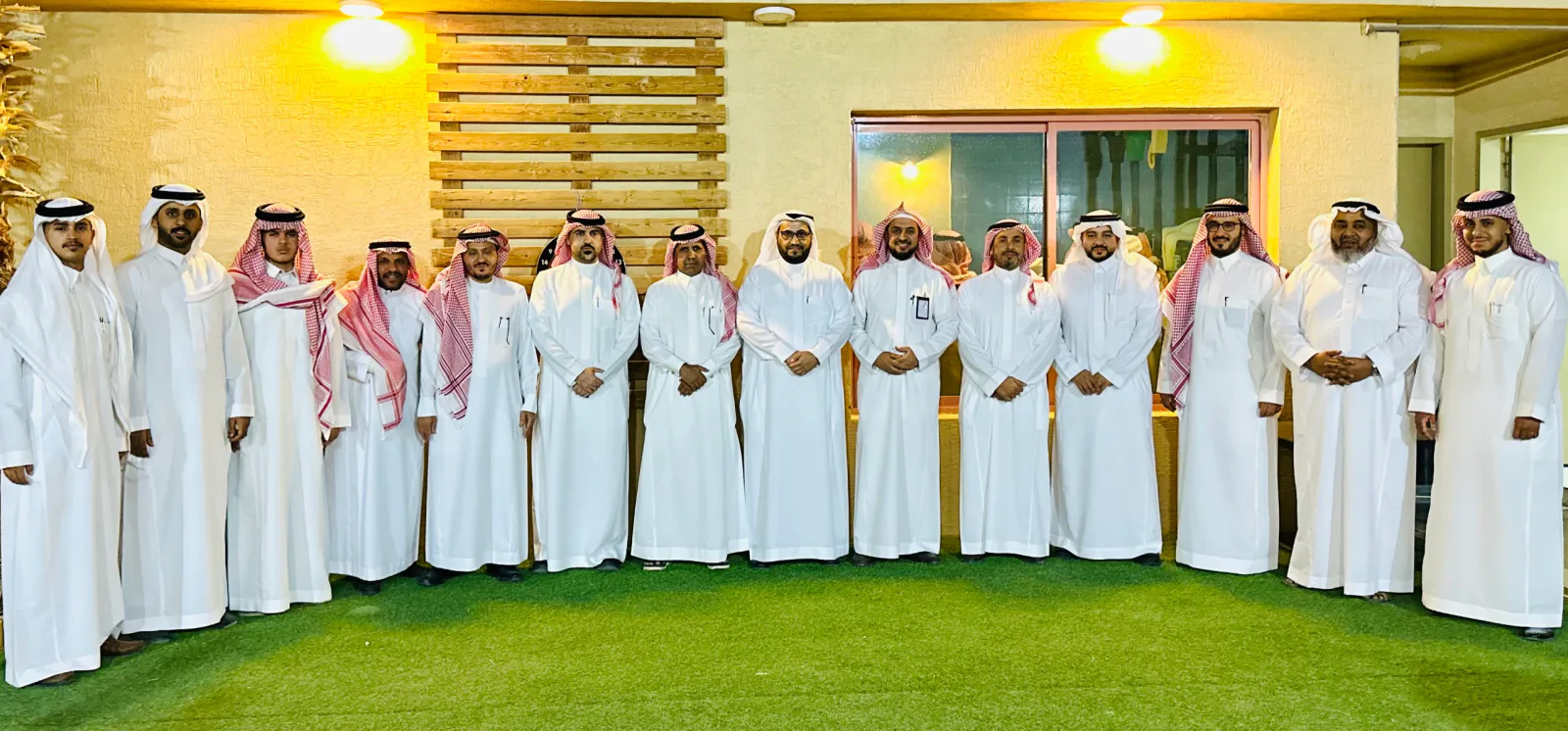 صورة من الألبوم