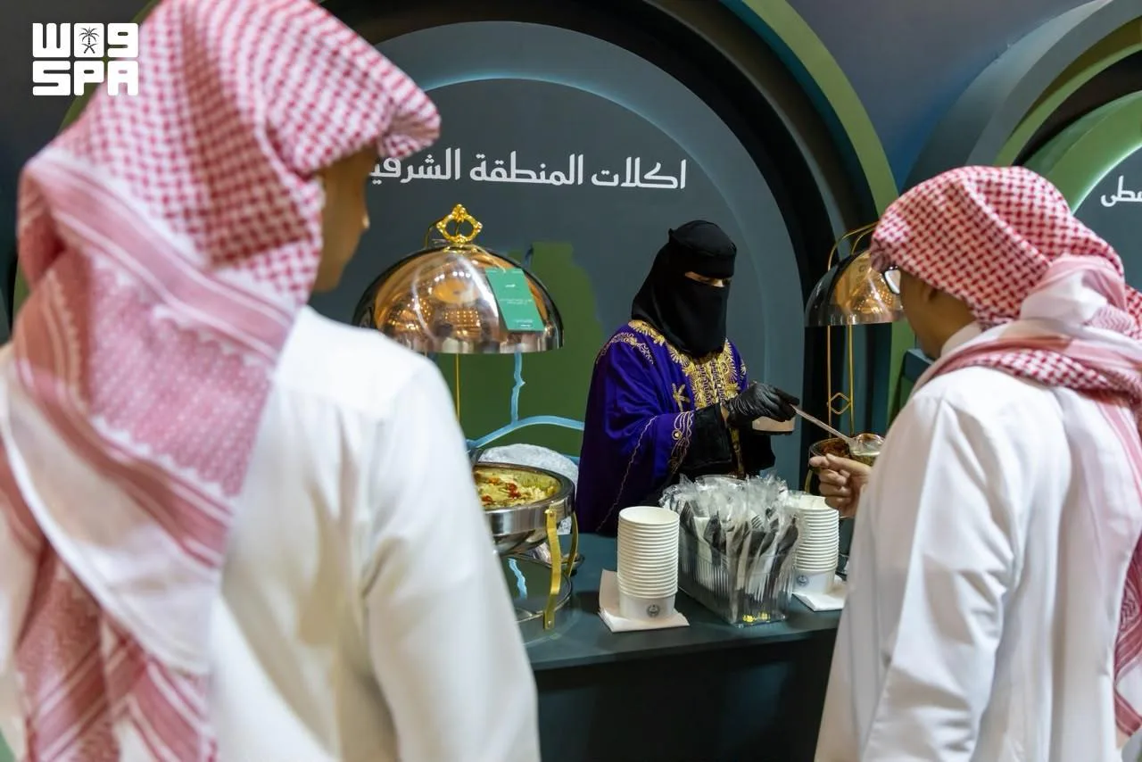 صورة من الألبوم