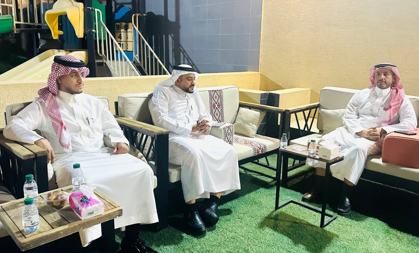 صورة من الألبوم
