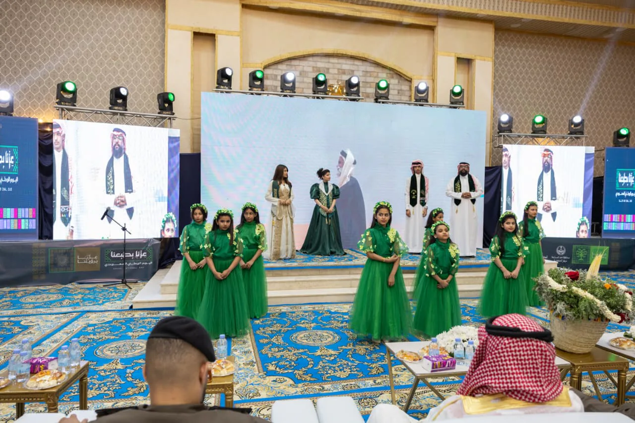صورة من الألبوم