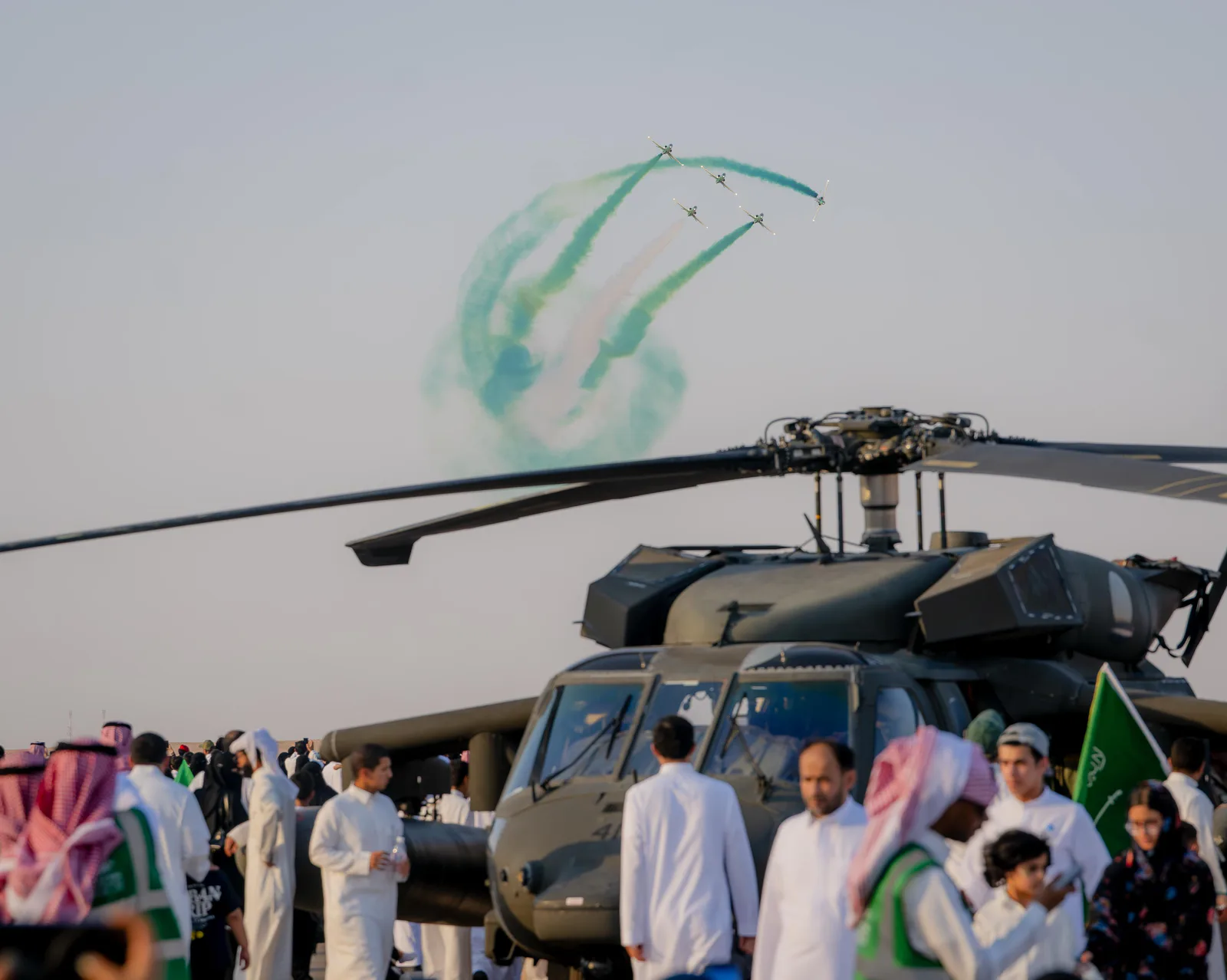 صورة من الألبوم