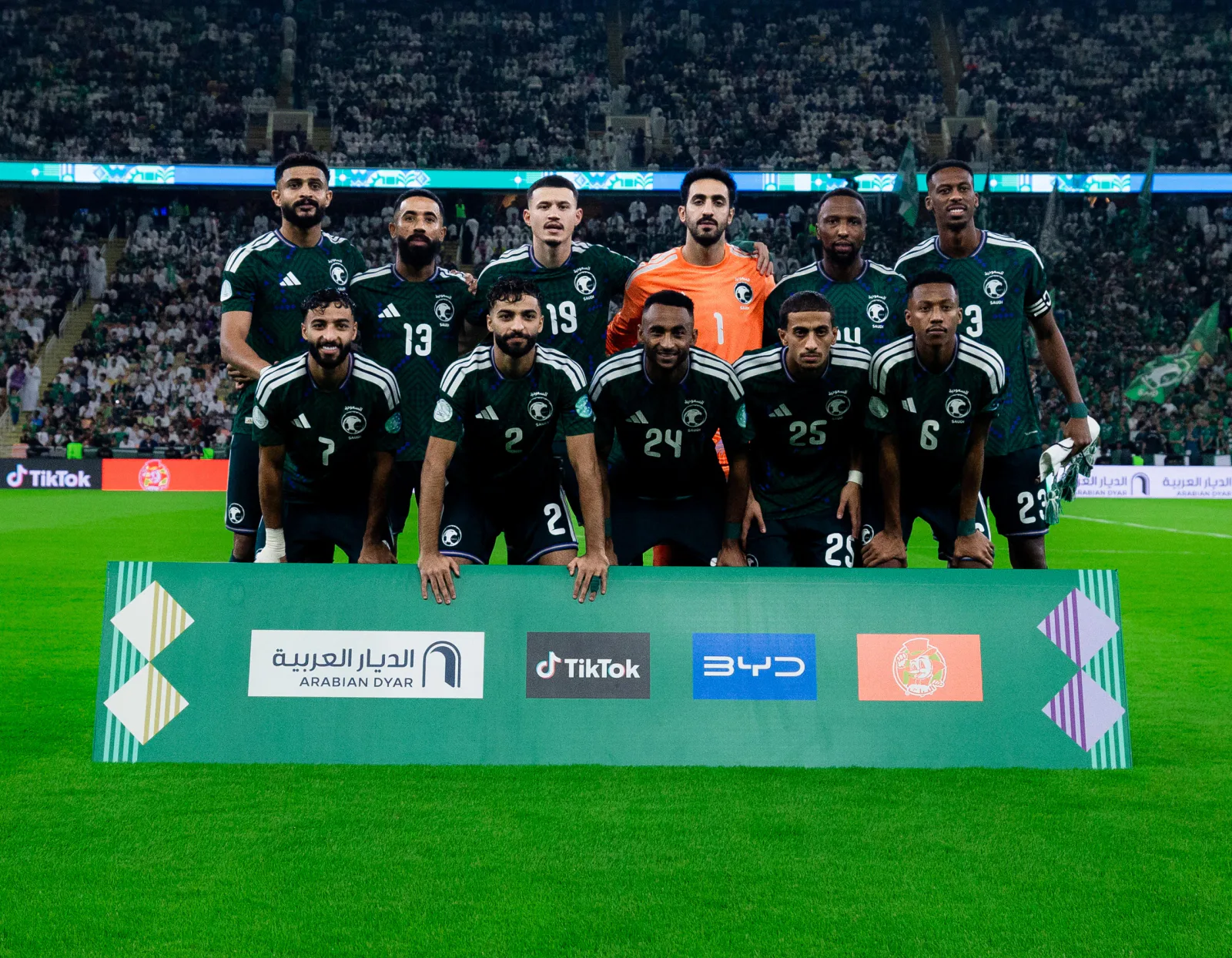 صورة من الألبوم