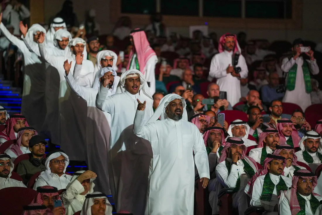 صورة من الألبوم