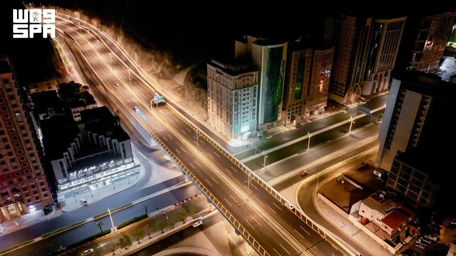صورة من الألبوم