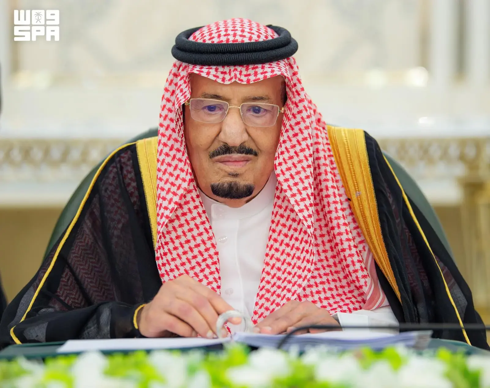 صورة من الألبوم