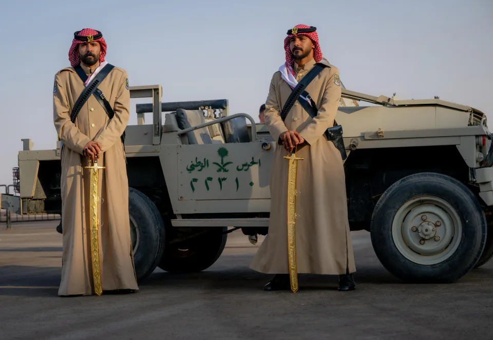 صورة من الألبوم