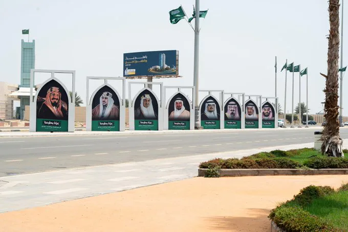 صورة من الألبوم