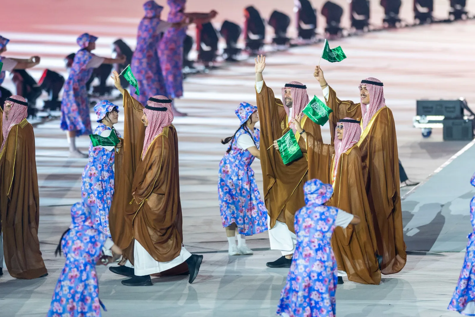 صورة من الألبوم