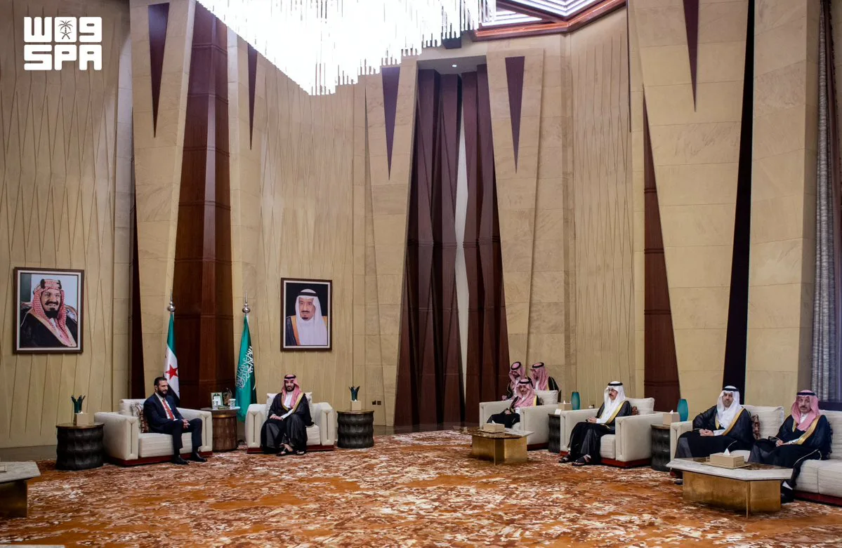 صورة من الألبوم