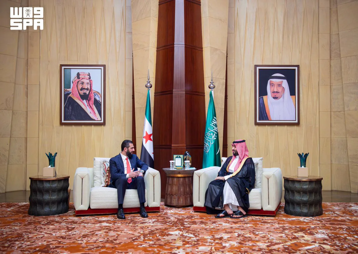 صورة من الألبوم