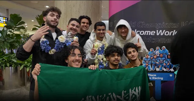 صورة من الألبوم