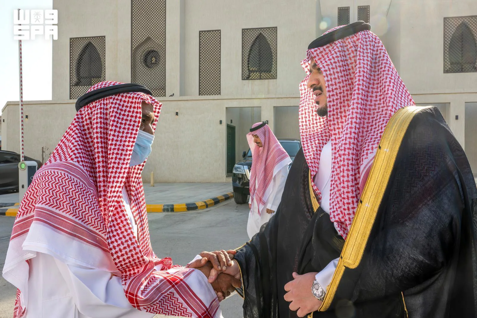 صورة من الألبوم