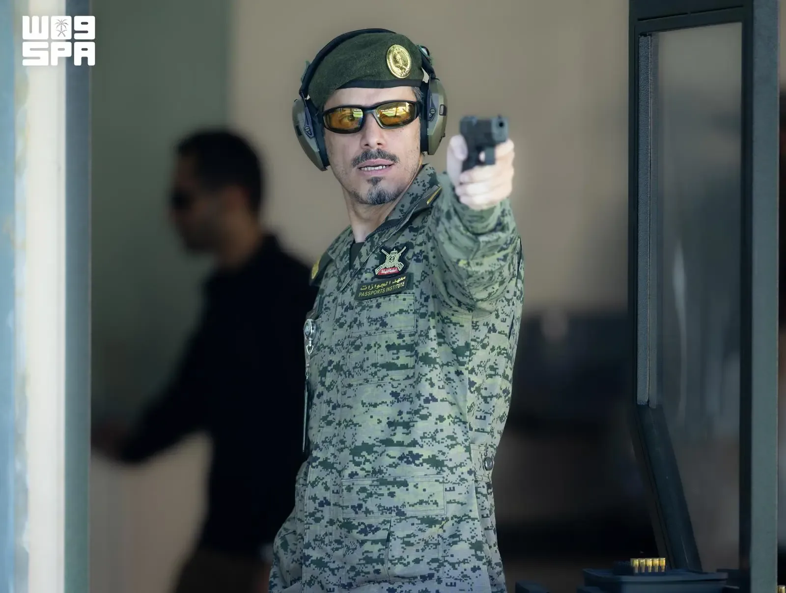 صورة من الألبوم