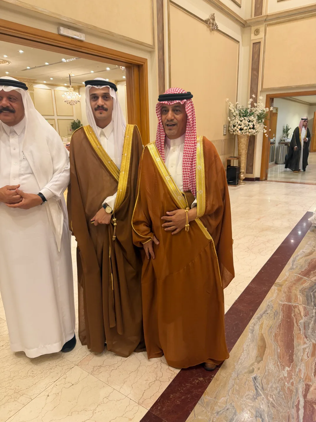 صورة من الألبوم