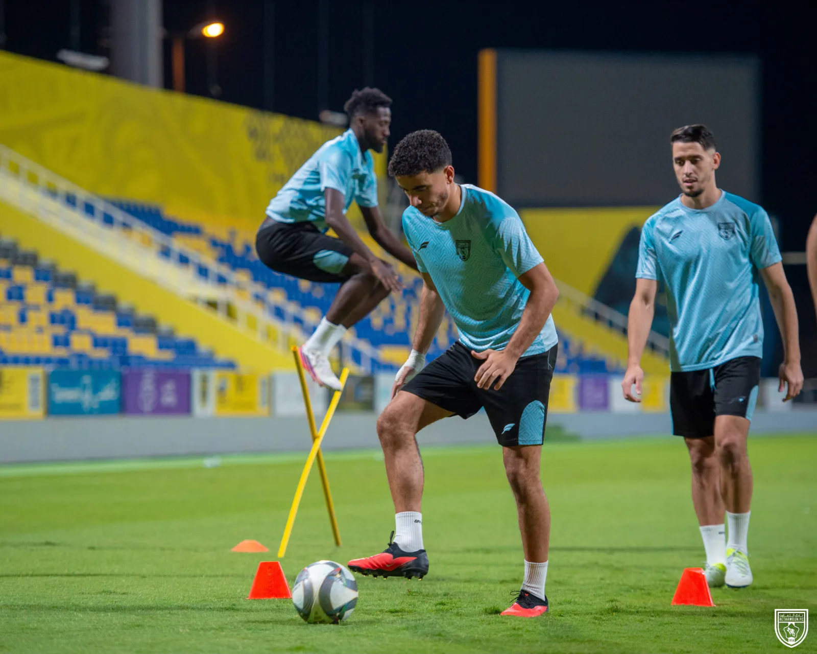التعاون يواجه الفيصلي الأردني في دوري أبطال آسيا 2 بحثاً عن تعزيز الصدارة
