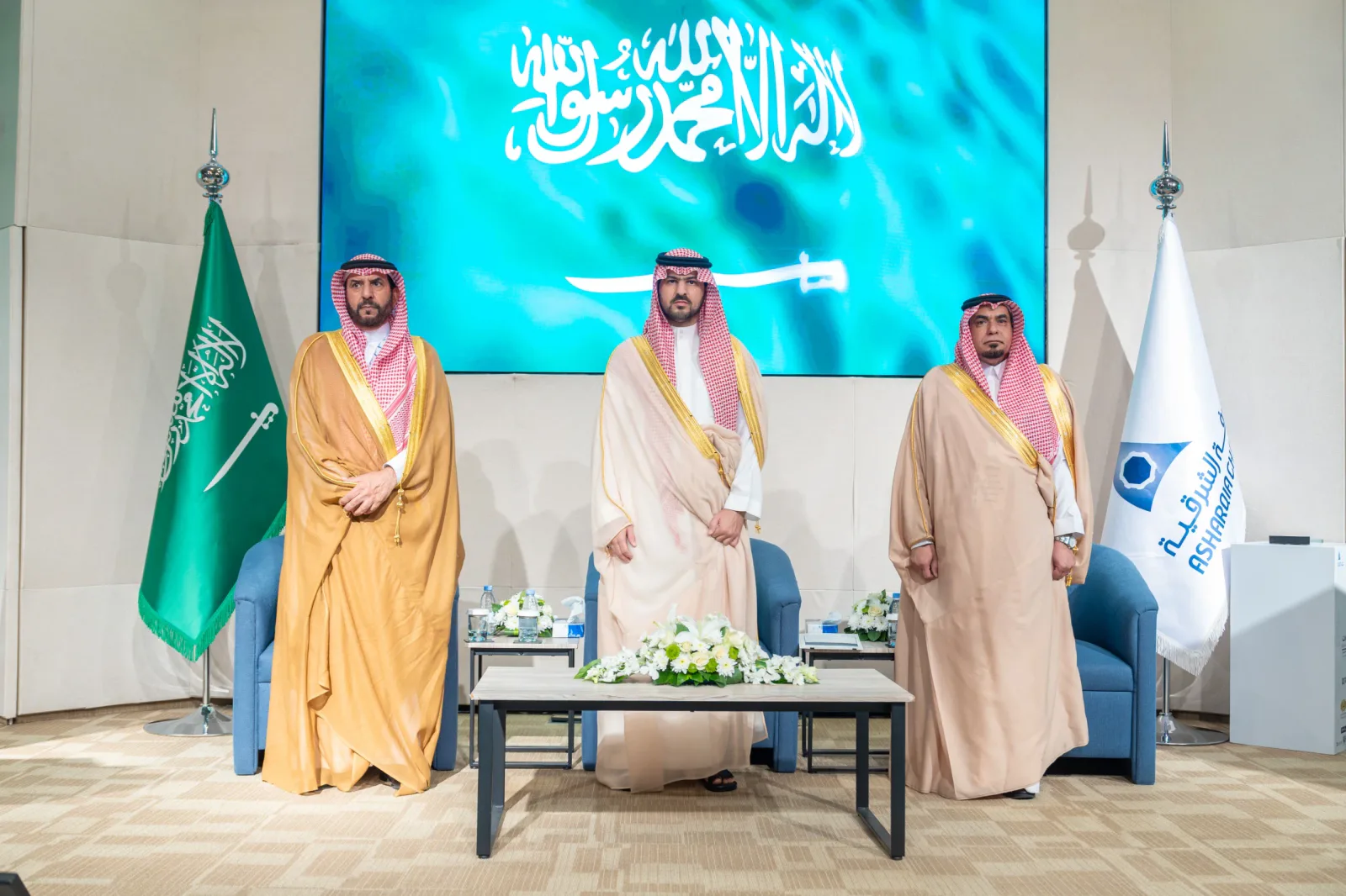 صورة من الألبوم