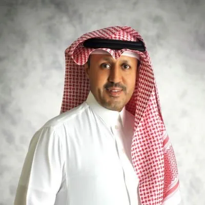 استشاري جهاز هضمي يحذّر من 5 مخاطر لاستخدام الجوال في الحمام