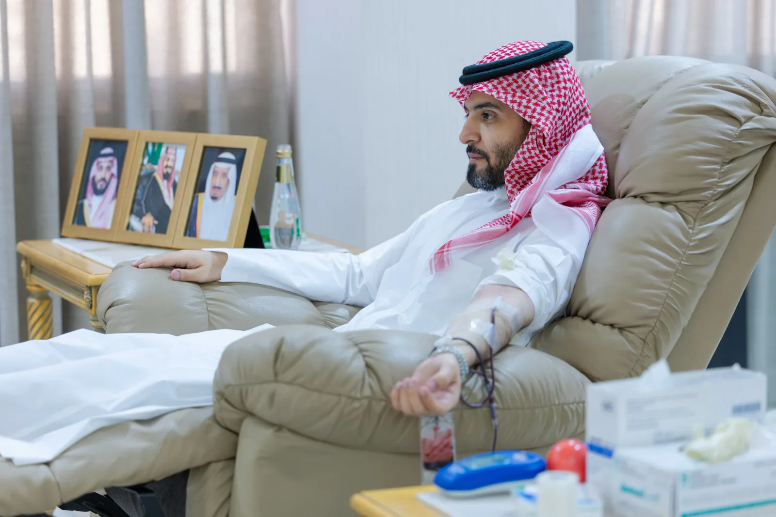 صورة من الألبوم