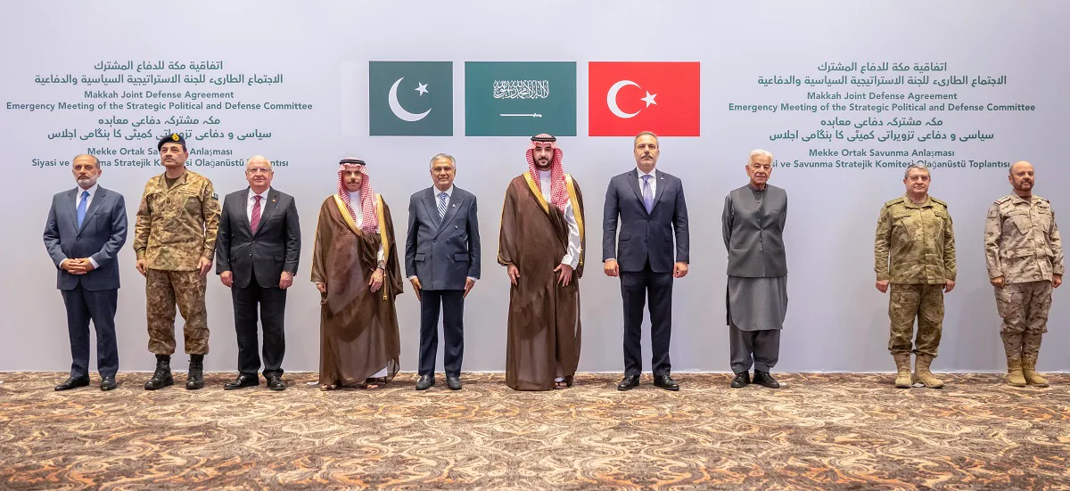 صورة من الألبوم