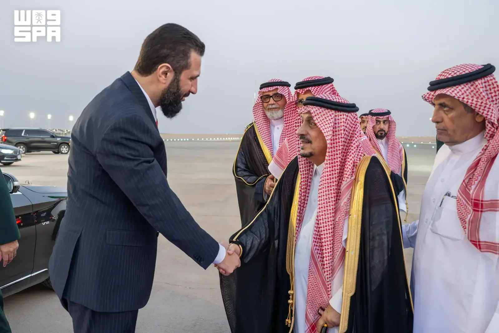 صورة من الألبوم