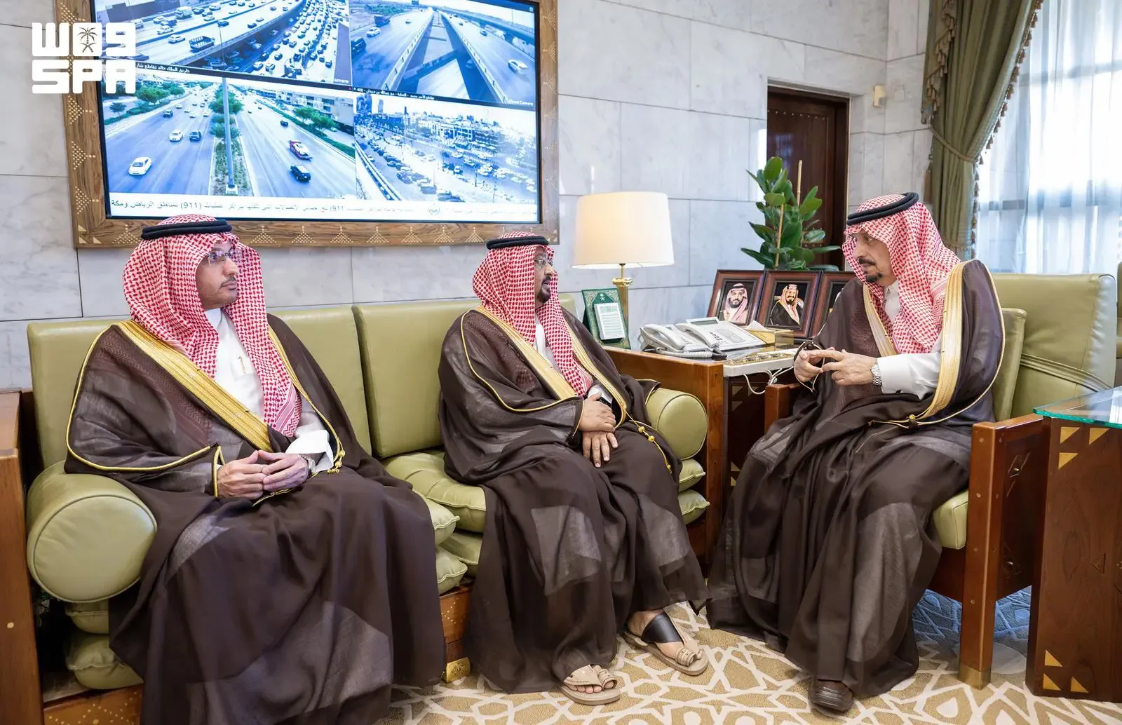 أمير الرياض يستعرض تقرير هيئة تطوير محمية الإمام عبدالعزيز السنوي